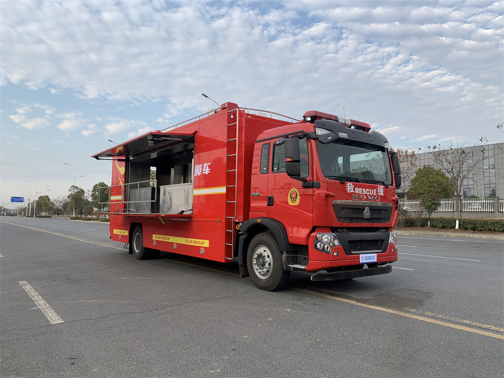 重汽炊事車(chē)雙側(cè)可擴(kuò)展