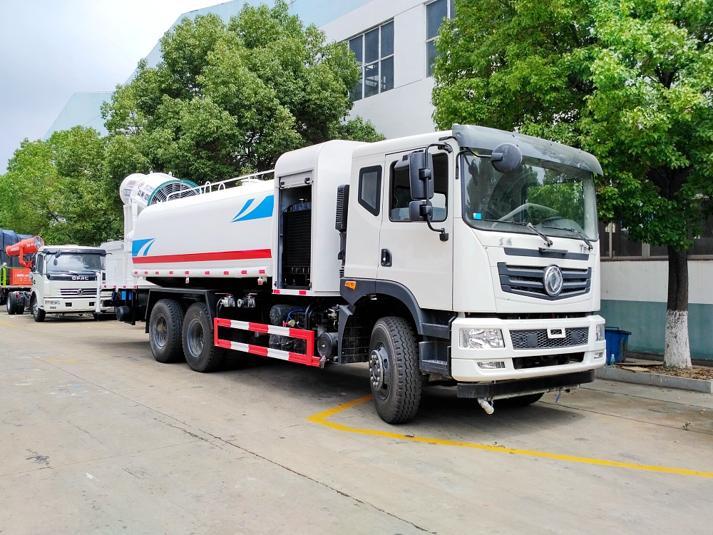 東風(fēng)T5后雙橋噴霧降塵車(國(guó)五16立方/50-120米霧炮)